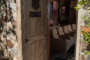 Paradise Theater - Craftsman Style